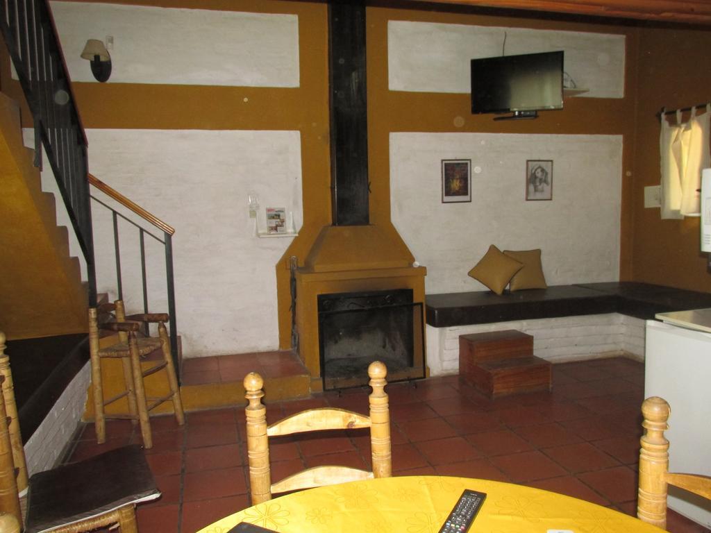 Cabanas Los Arreboles Potrerillos Zimmer foto